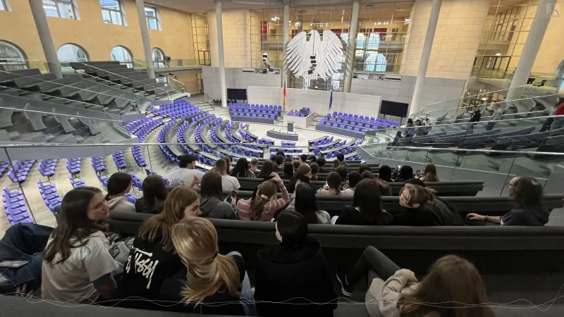 Schlergruppe im Reichstag