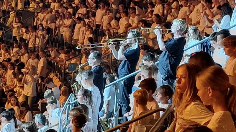 MusikerInnen im Olympiastadion