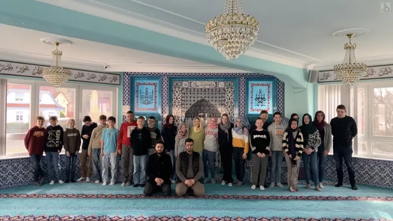 Gruppenbild in der Moschee