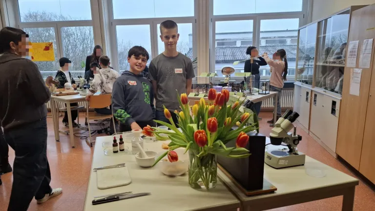 Mitmachtag Station Biologie erleben