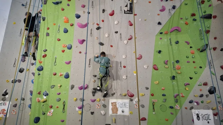 Mitmachtag Station Kletterwand