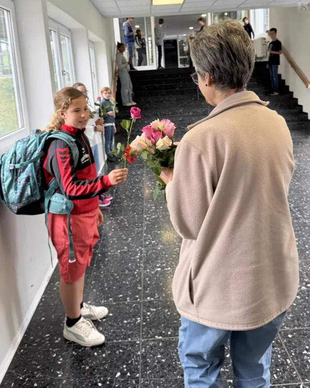 Spalier für Frau Gut