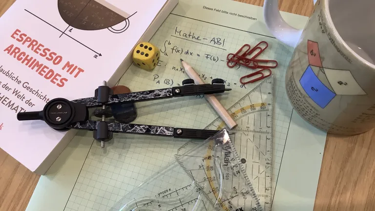 Viel Gl�ck im Mathe-Abi!
