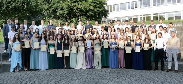 Jahrgang 2023 im Atrium